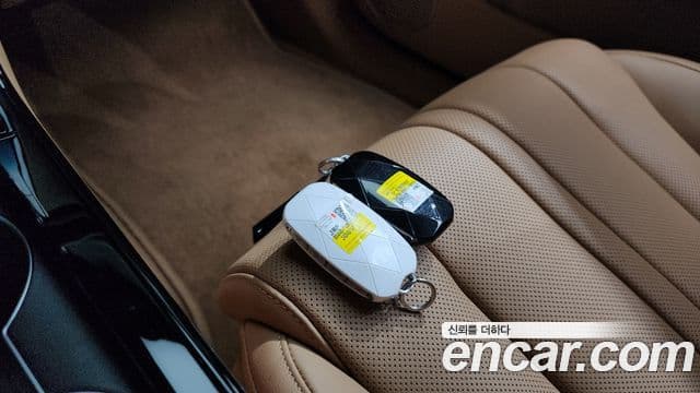 Genesis Electrified G80 2024 — Şəkil 16/20