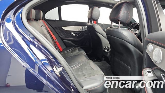 Mercedes-Benz C-Class 2018 — ფოტო 11/20