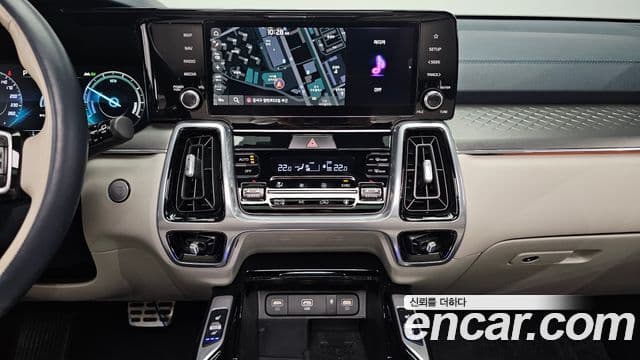 Kia Sorento 2023 — Şəkil 14/20