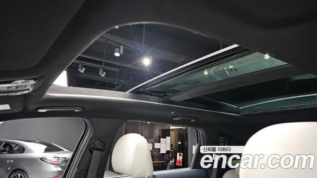 Kia Sorento 2023 — Şəkil 19/20