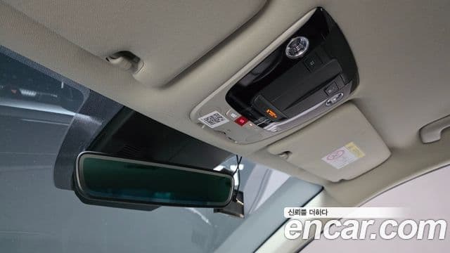 Kia K5 2022 — Şəkil 18/20