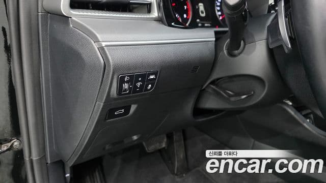 Kia K5 2022 — Şəkil 19/20
