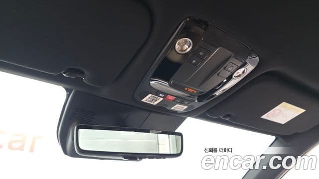 Kia Sorento 2023 — Şəkil 18/20