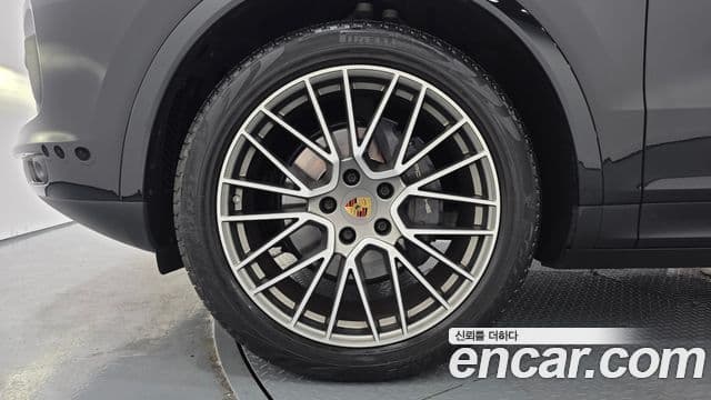Porsche Cayenne 2023 — Şəkil 5/20