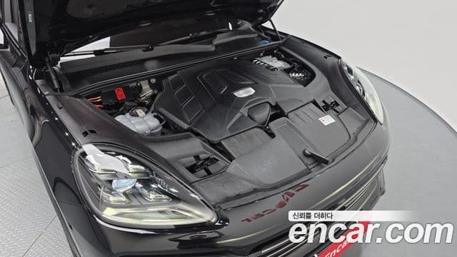 Porsche Cayenne 2023 — Şəkil 6/20