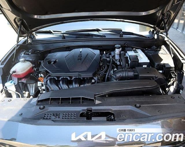 Kia K8 2022 — ფოტო 5/20