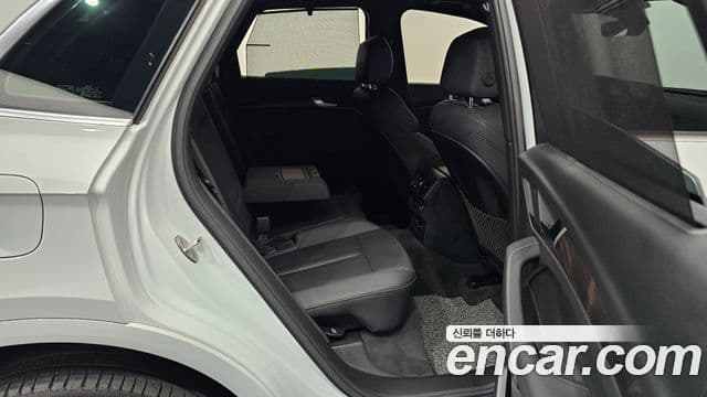 Audi Q5 2022 — ფოტო 11/20