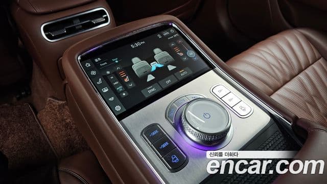 Genesis G90 2023 — Şəkil 18/20
