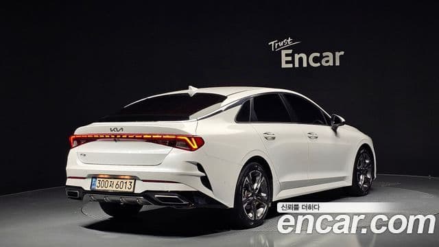 Kia K5 2021 — Şəkil 2/20