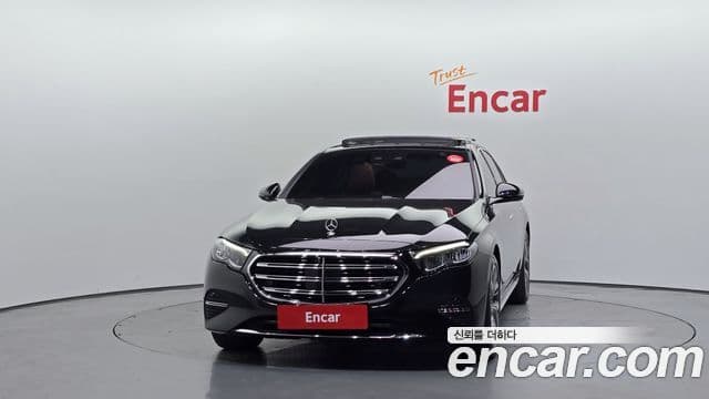 Mercedes-Benz E-Class 2025 — ფოტო 3/20