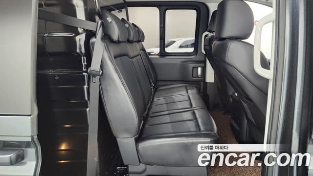 Hyundai Staria 2021 — Şəkil 11/20