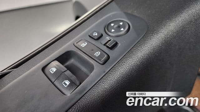 Hyundai Staria 2021 — Şəkil 16/20