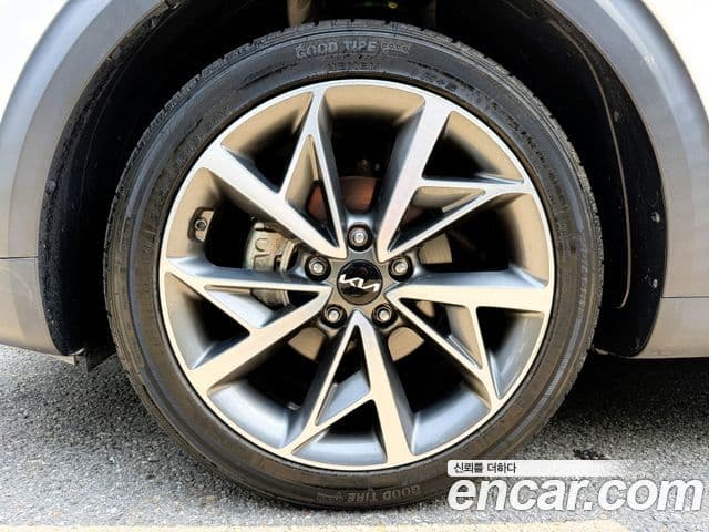 Kia Niro 2021 — фото 20 из 20