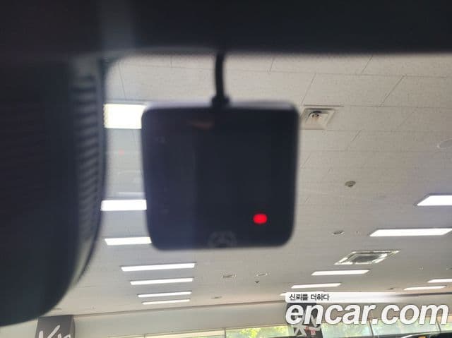 Mercedes-Benz GLE-Class 2024 — Photo 11/20