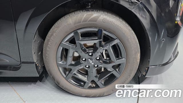 Kia Carnival 2025 — Photo 23/38