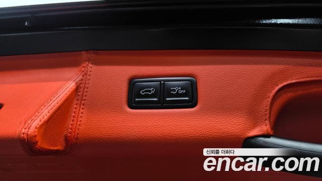 Kia Carnival 2025 — Photo 9/38