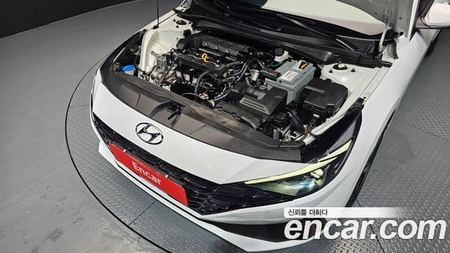 Hyundai Avante 2020 — ფოტო 6/20