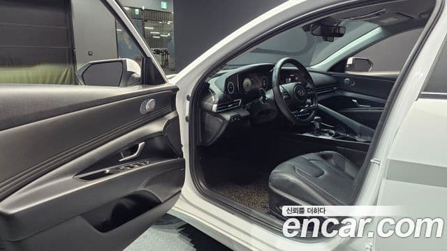 Hyundai Avante 2020 — ფოტო 10/20