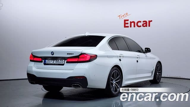 BMW 5 Series 2022 — фото 2 из 20