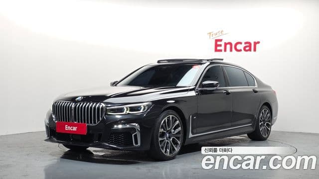 BMW 7 Series 2022 — ფოტო 1/20