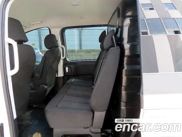 Hyundai Staria 2023 — фото 5 из 19