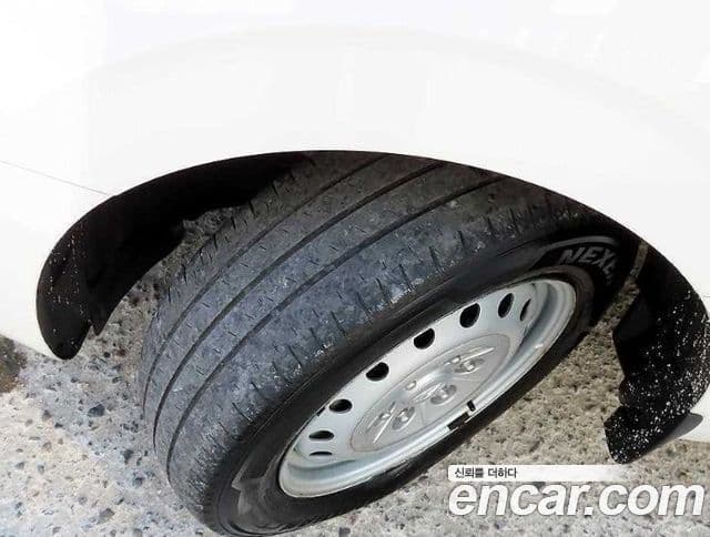 Hyundai Staria 2023 — фото 17 из 19