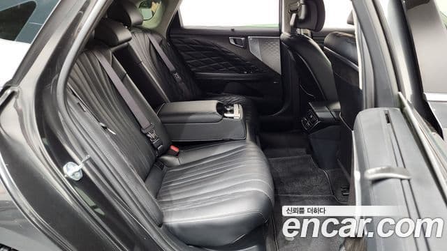 Kia K8 2022 — фото 11 из 20