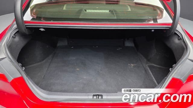 Toyota Camry 2019 — Şəkil 10/20