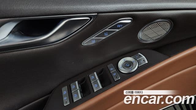 Genesis G80 2022 — Şəkil 18/36