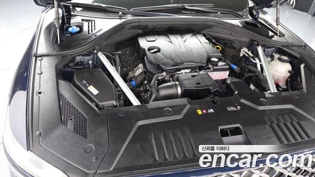 Genesis GV70 2021 — ფოტო 5/20