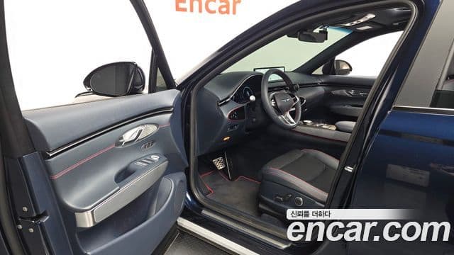 Genesis GV70 2021 — ფოტო 9/20