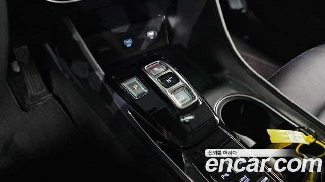 Hyundai Sonata 2022 — ფოტო 9/20