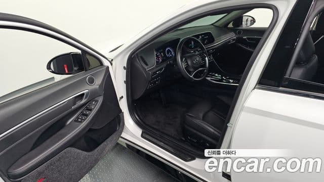 Hyundai Sonata 2022 — ფოტო 10/20