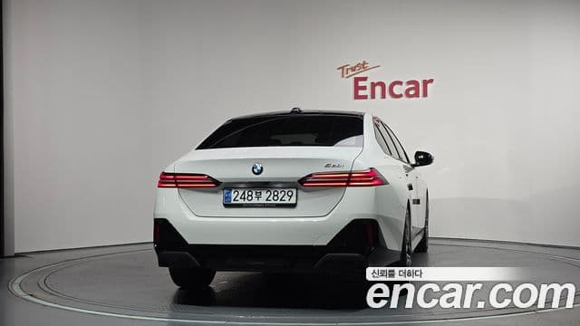 BMW 5 Series 2024 — Şəkil 4/20