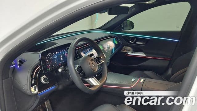 Mercedes-Benz E-Class 2024 — фото 7 из 20