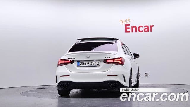 Mercedes-Benz A-Class 2022 — Фото 3/20