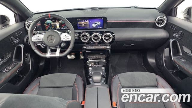 Mercedes-Benz A-Class 2022 — Фото 6/20
