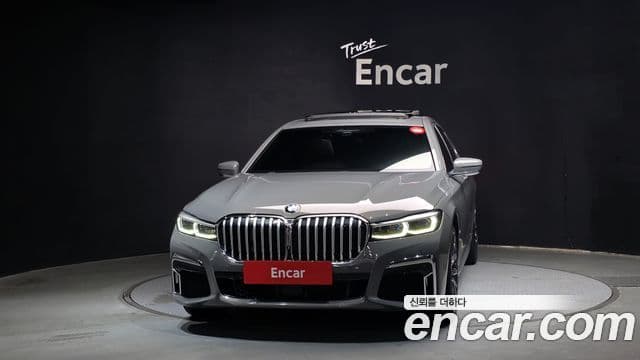 BMW 7 Series 2021 — ფოტო 3/20