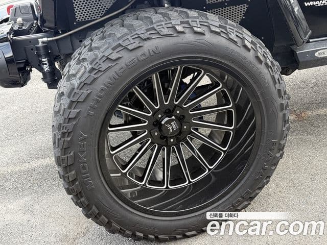 Jeep Wrangler 2020 — Фото 11/15