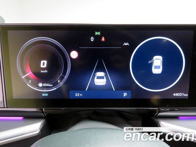 Hyundai Grandeur 2023 — ფოტო 8/20