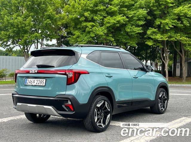 Kia Seltos 2024 — ფოტო 5/19