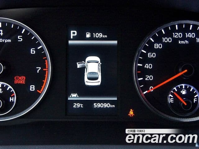 Kia K5 2022 — фото 8 из 20