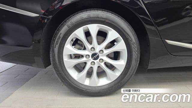 Kia K8 2022 — ფოტო 5/20