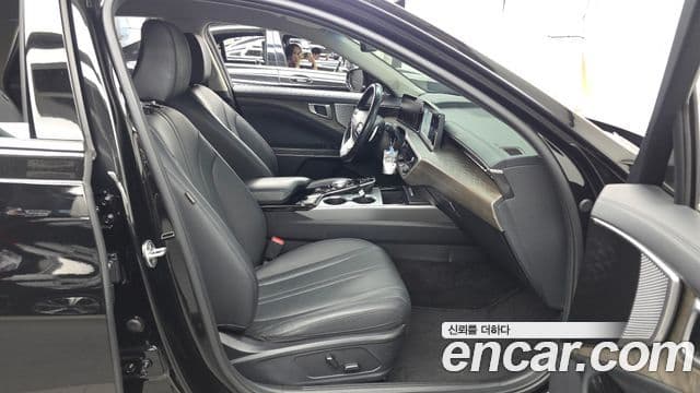 Kia K8 2022 — фото 11 из 20