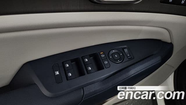 Kia Sportage 2025 — Şəkil 25/33