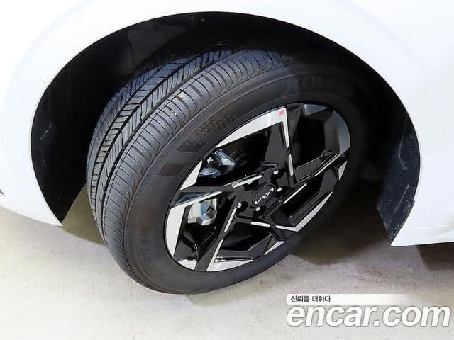 Kia K5 2026 — ფოტო 19/19