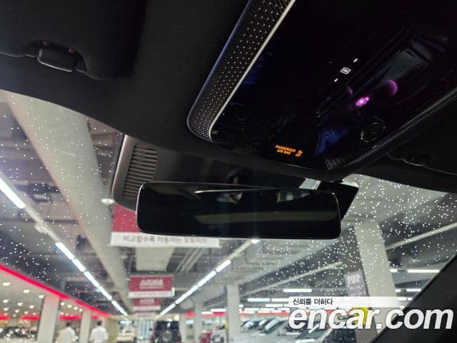 Mercedes-Benz EQS SUV 2023 — ფოტო 14/20