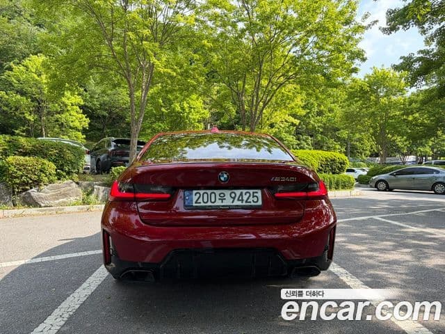 BMW 3 Series 2024 — фото 4 из 15