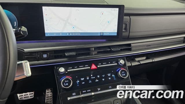 Hyundai Santa Fe 2024 — ფოტო 14/20