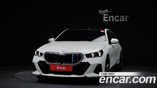 BMW 5 Series 2024 — ფოტო 3/20